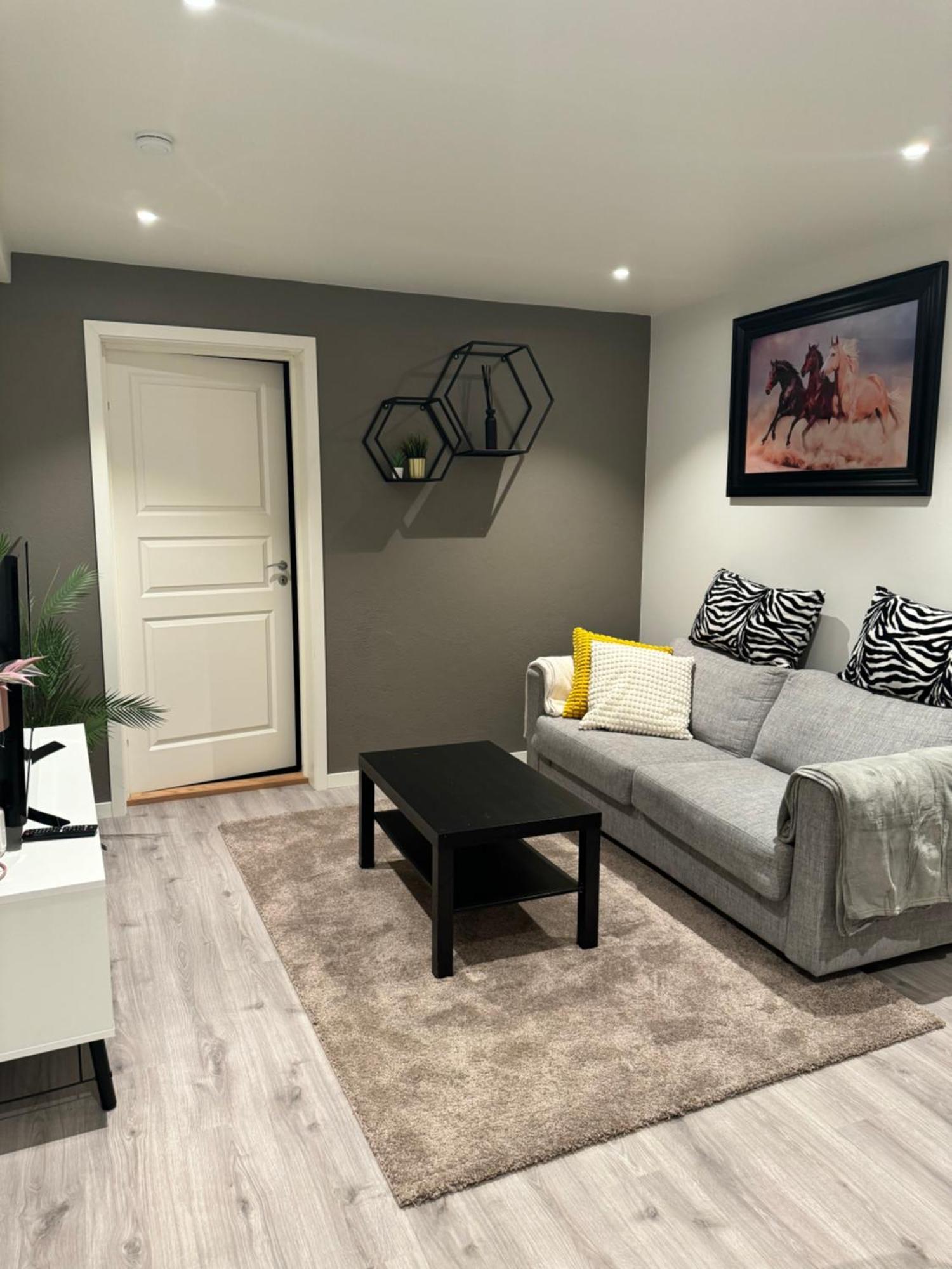 Home For Your Trip 10 Minutes From Oslo Airport With Free Parking Klofta Екстер'єр фото